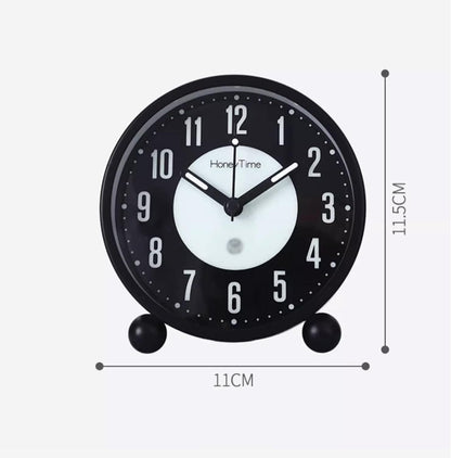 VSULZVNU Alarm Clock Rechargeable Luminous Alarm Clock, Non-Ticking, Louder Bell for Heavy Sleepers, Ideal for Bedroom, Home Office and Dorm Room Smart Alarm Clock (Color : Black)