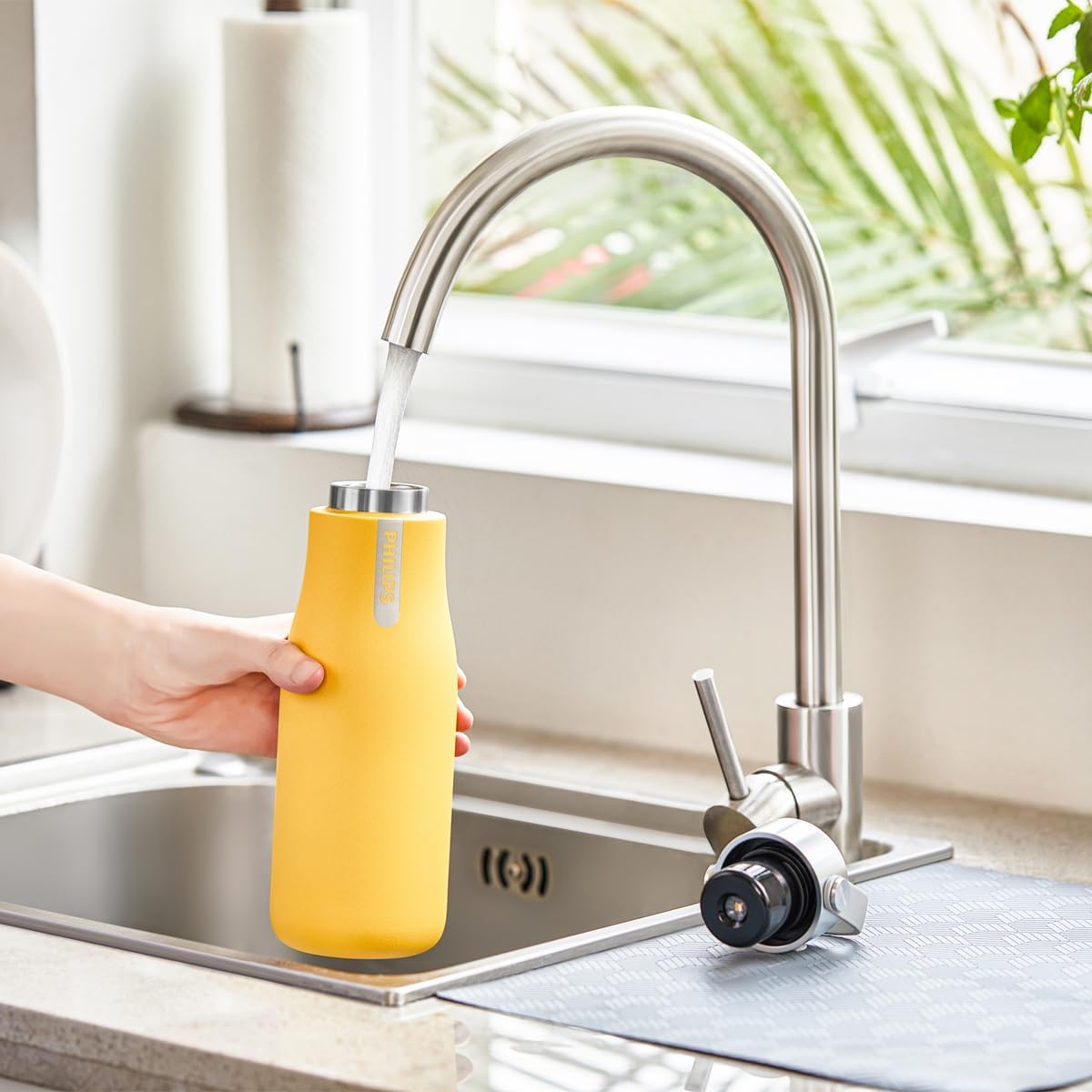 PHILIPS Water GoZero UV Self-Cleaning Smart Water Bottle Vacuum Stainless Steel Insulated Water Bottle with Handle Double-wall, Auto Cleaning, Keep Drink Hot or Cold, BPA Free, Blue, 20 oz