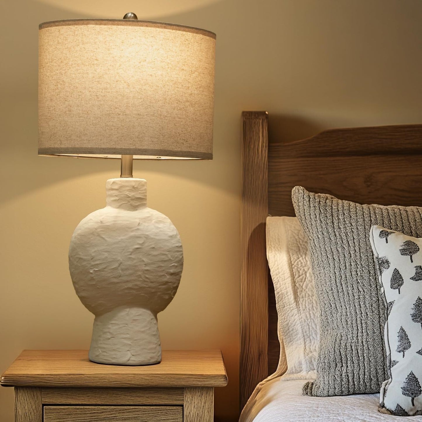 28.5" Minimalist Ceramic Table Lamp with Linen Shade for Bedroom Living Room Bedside Desk Decoration Gift Suitable for bedrooms, Living Rooms, Offices, Book