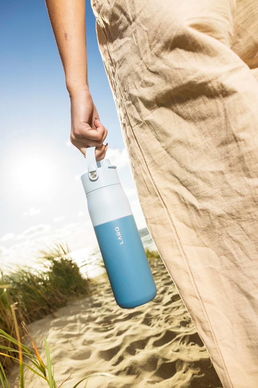 LARQ Bottle Swig Top 34oz - Insulated Stainless Steel Water Bottle With Built-In Silicone Handle | BPA Free | Reusable Water Bottle for Sports, Gym, and Travel, Obsidian Black