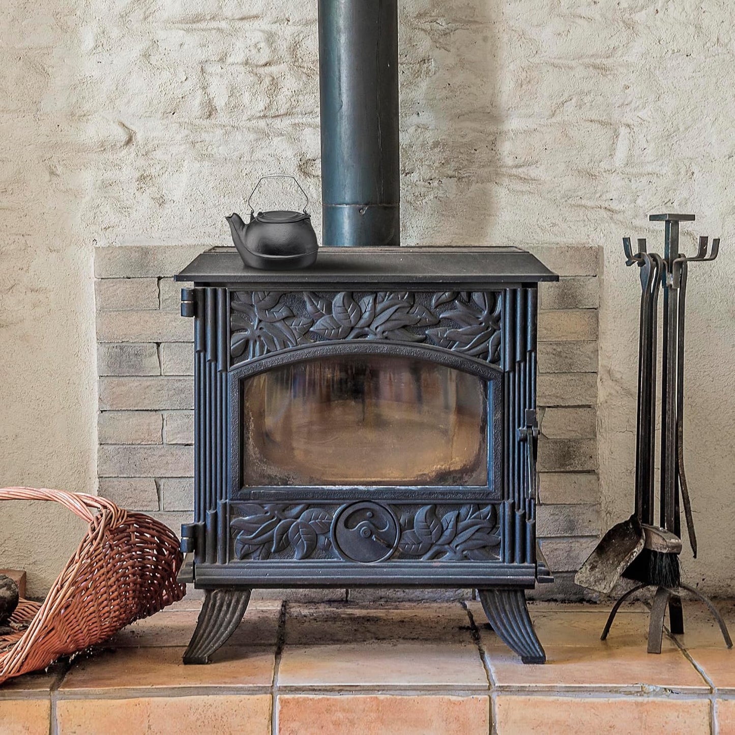 UniFlame, C-1152, 3-Quart Cast Iron Humidifier, Chrome Handle