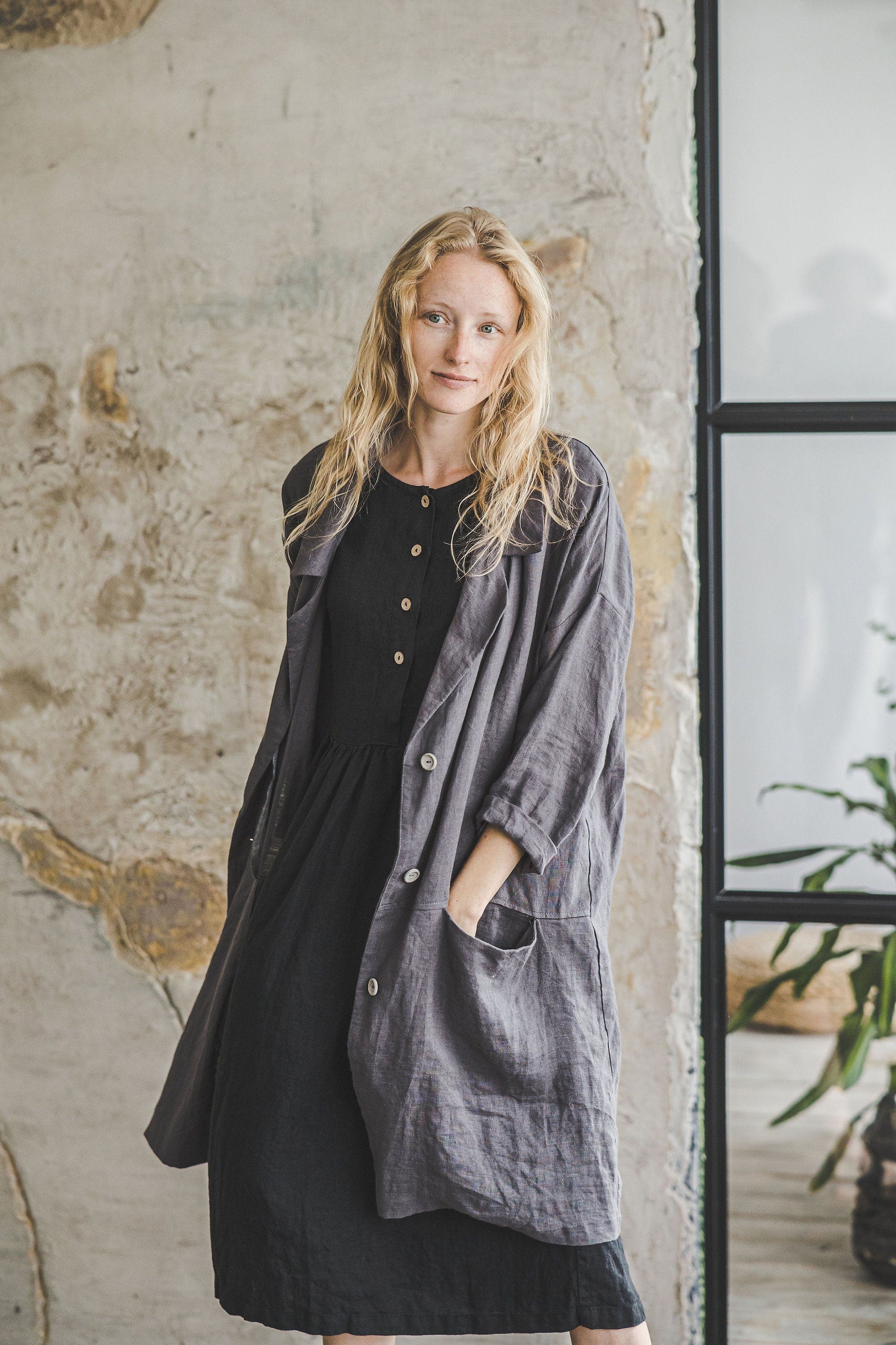 Oversized Linen Blazer with Pockets: Loose Fit Cardigan