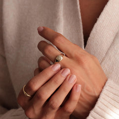Personalized Signet Ring for Women and Men, Gold or 925 Silver, Engraved Jewelry, Minimalist Signet Ring for Couples
