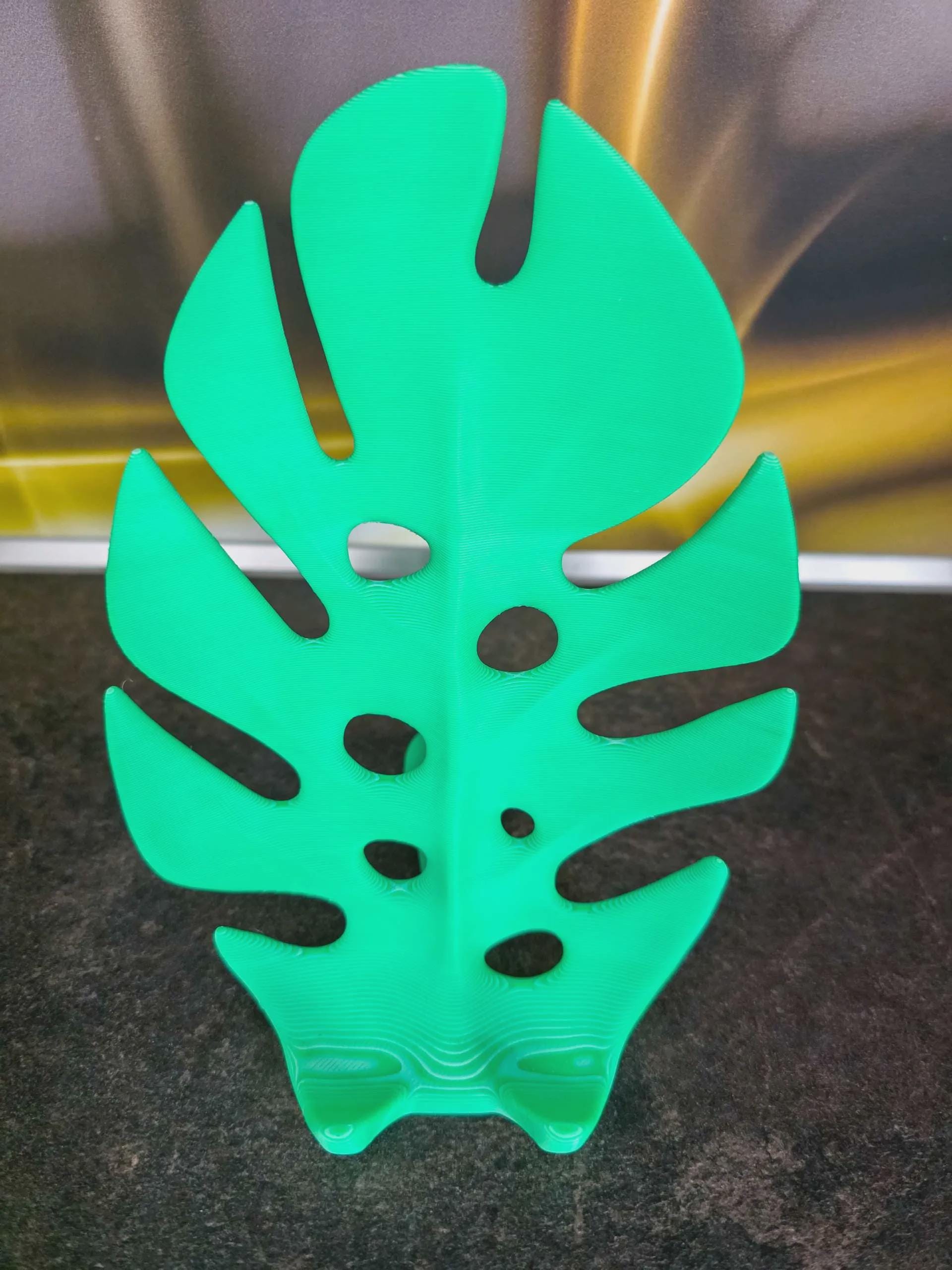 Monstera Leaf Phone Stand | 3D Printed Tropical Desk Decor